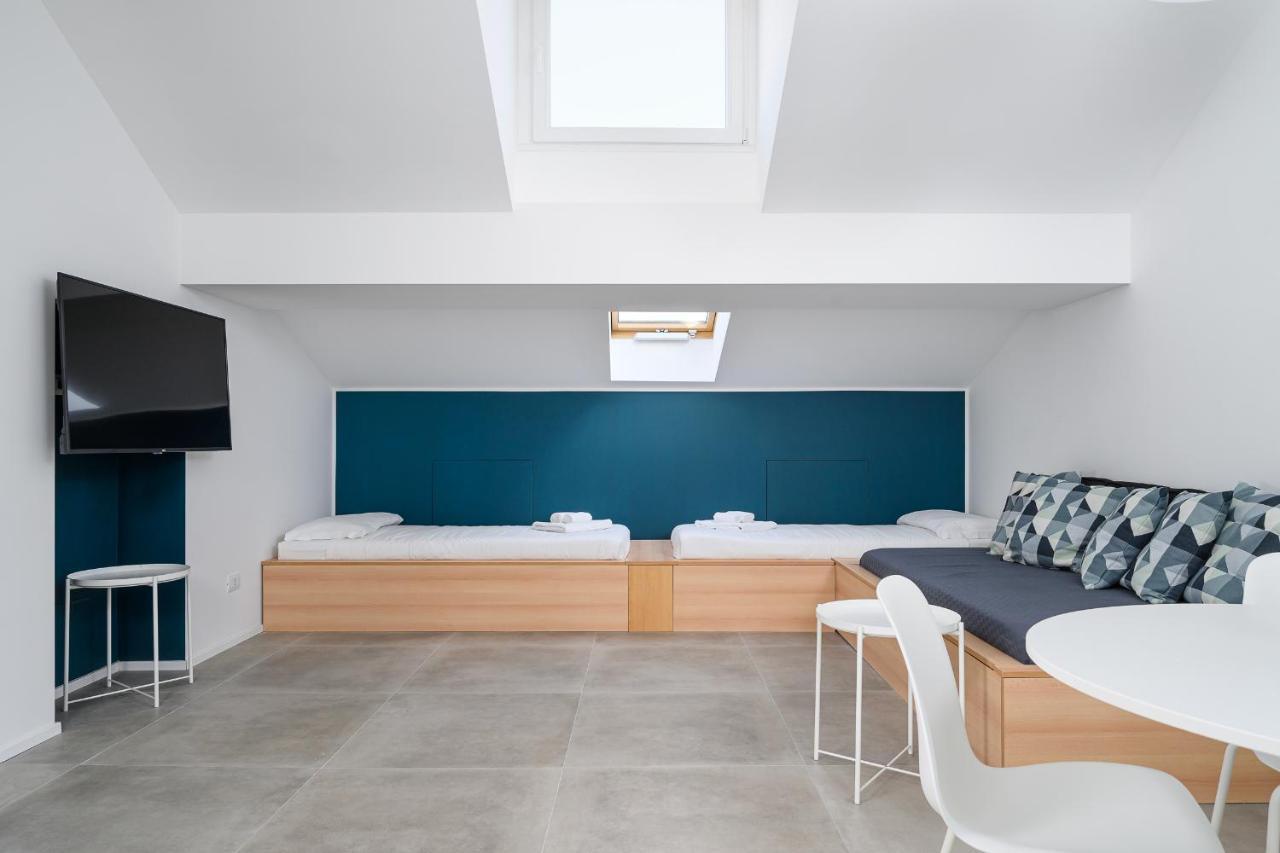 Design Attic Porta Venezia Centrale 65M2 - Self Check-In ミラノ エクステリア 写真