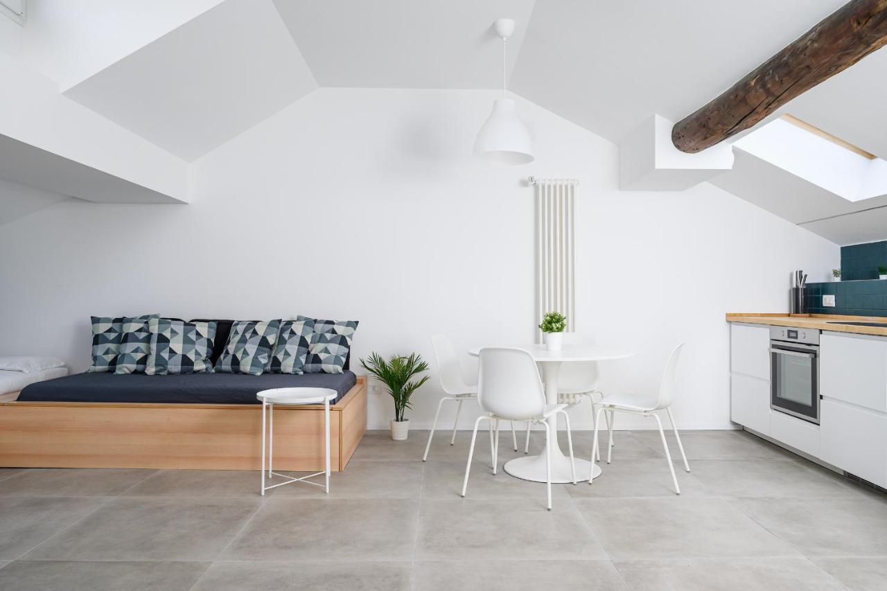 Design Attic Porta Venezia Centrale 65M2 - Self Check-In ミラノ エクステリア 写真